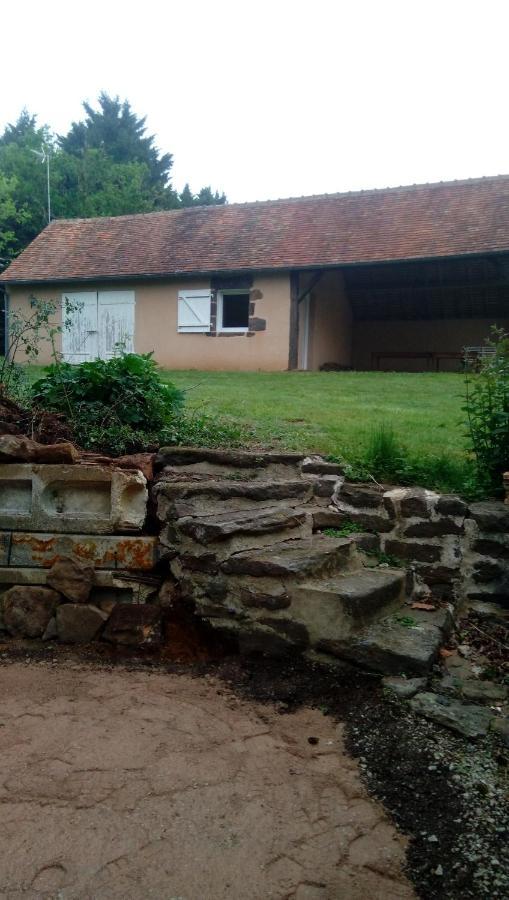 Maison En Pierre De Pays Ségrie Exterior foto